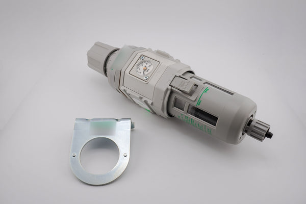 Integrated Regulator / Filter (SP8832-22)